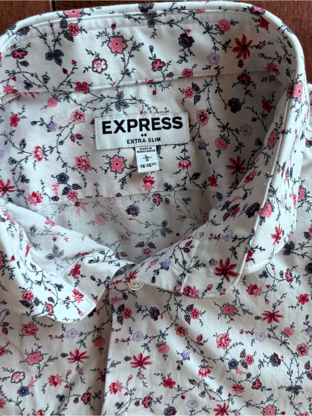 Express White Button-Down Shirt with Red & Black Floral Print - Picture 4 of 9